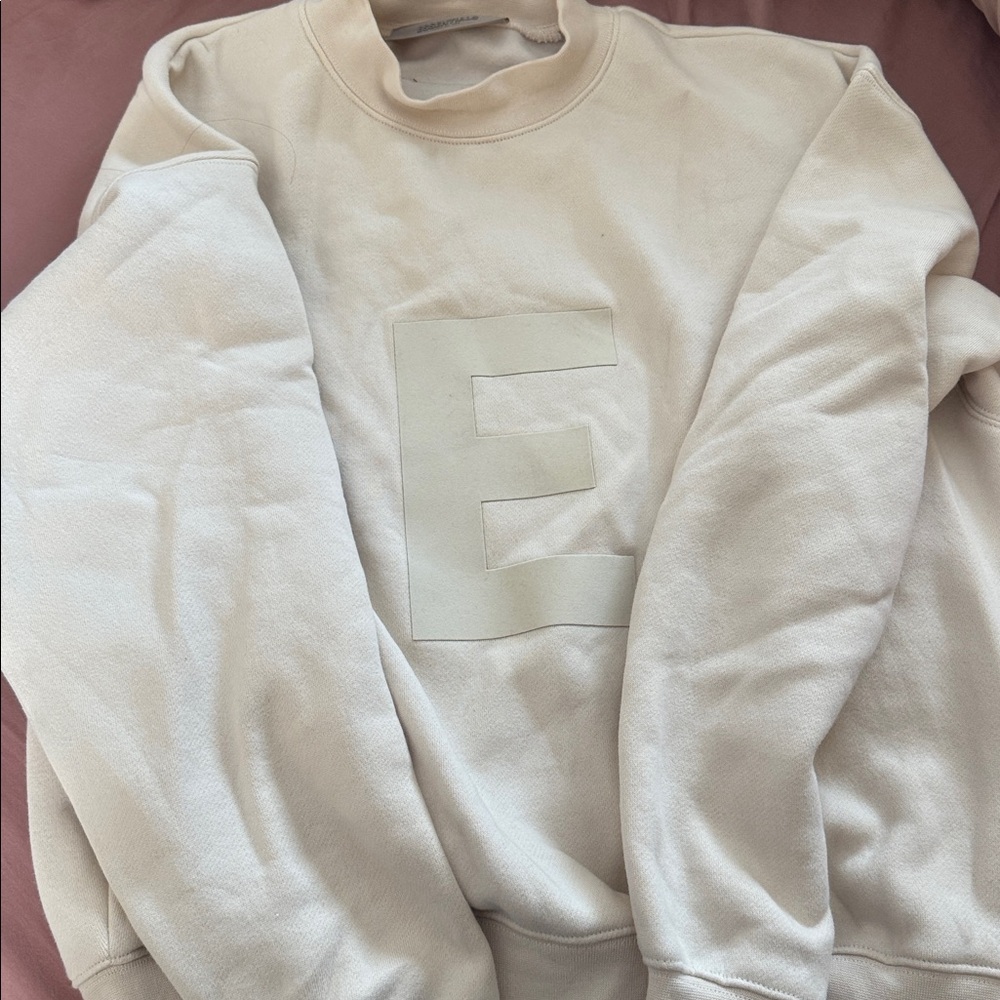 Fear of God Essentials E-Neck Crewneck Sweatshirt